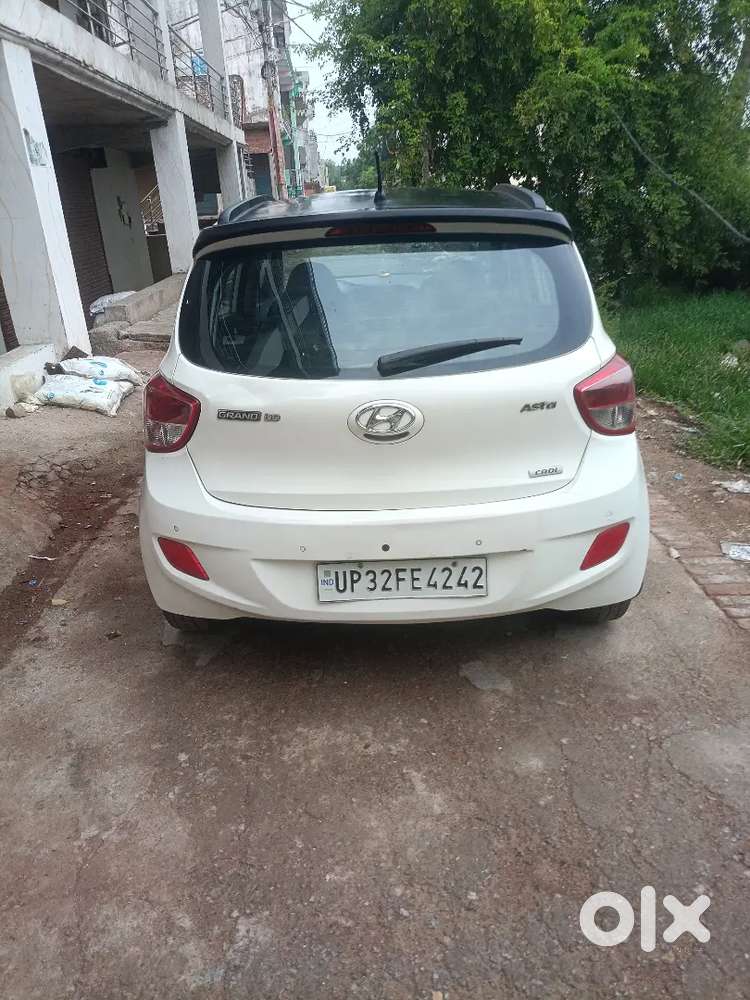 Hyundai Grand I10 2014 Diesel 98000 Km Driven