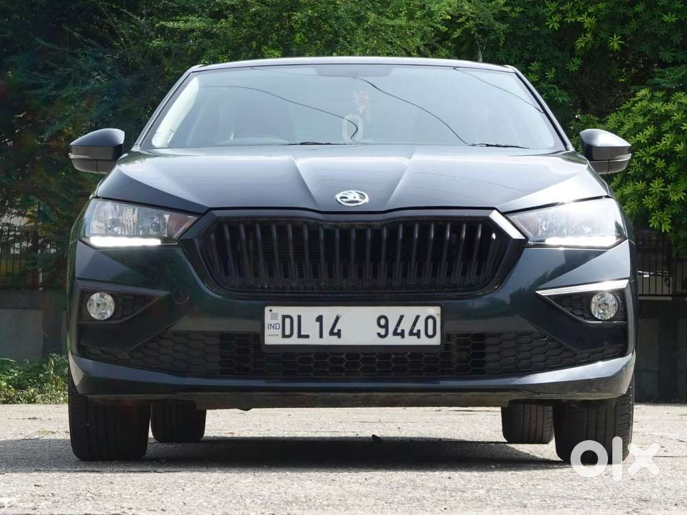 Skoda Slavia Ambition 1.5l Tsi Mt, 2023, Petrol