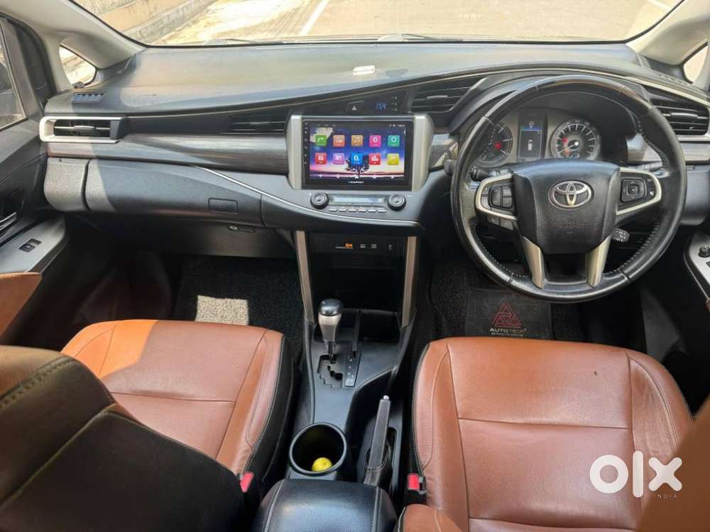 Toyota Innova Crysta