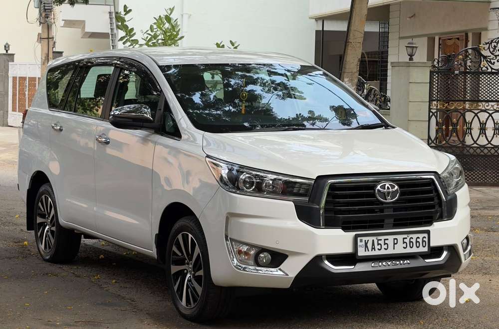 Toyota Innova Crysta 2.4 Z 7 Str, 2025, Diesel