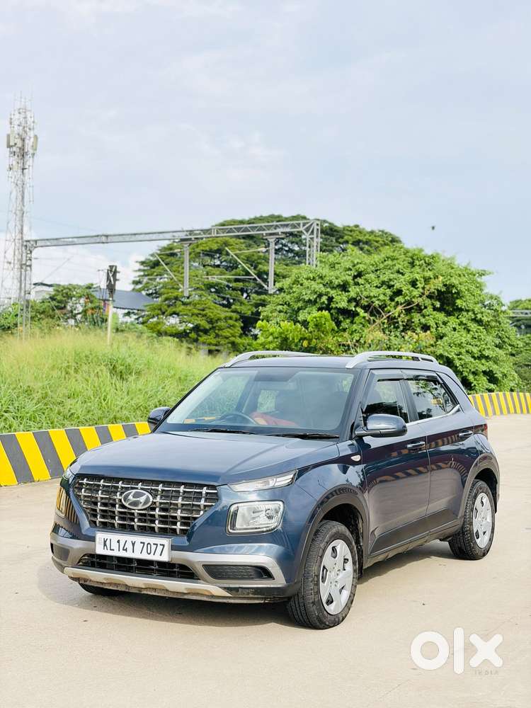 Hyundai Venue S 1.2 Petrol, 2019, Petrol
