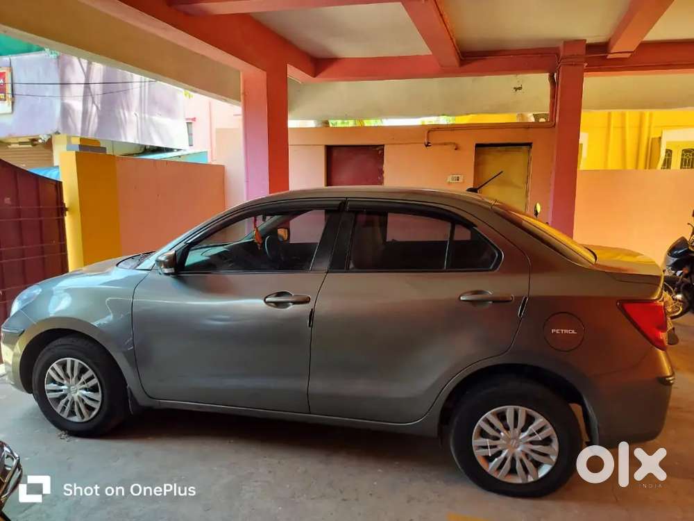Maruti Suzuki Dzire 2022 Petrol 100000 Km Driven