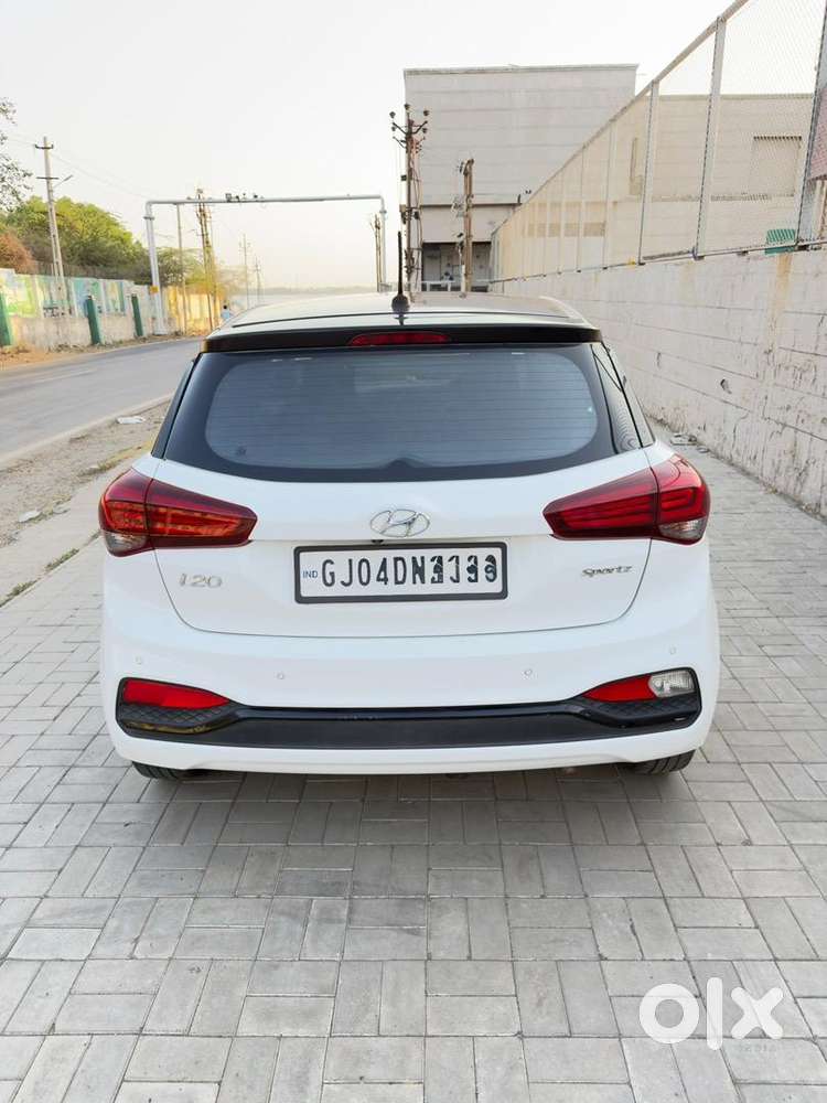 Hyundai I20 2020 Cng & Hybrids 107000 Km Driven