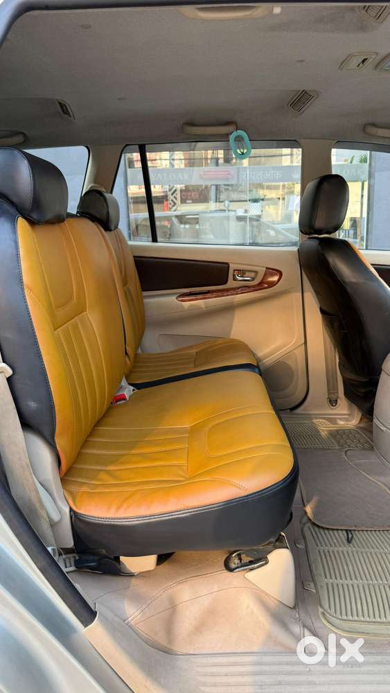 Toyota Innova 2.5 Vx 8 Str Bs-iii, 2007, Diesel