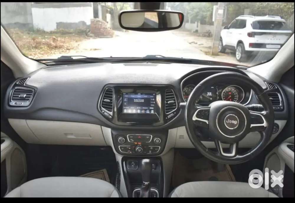 Jeep Compass 1.4 Plus 2018 Petrol At