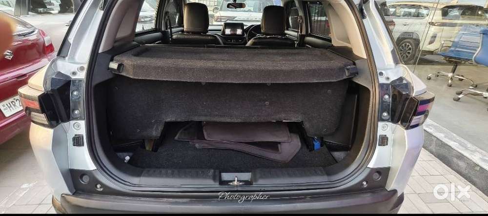 Maruti Suzuki Brezza 1.5 Lxi Cng, 2023, Cng & Hybrids