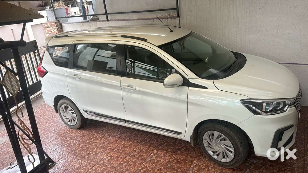 Maruti Suzuki Ertiga Petrol 2021
