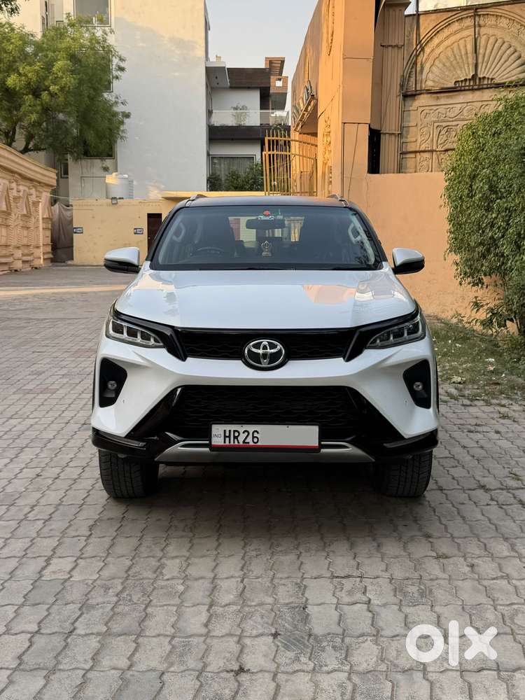 Toyota Fortuner Legender 4x2 At 2.8, 2024, Diesel