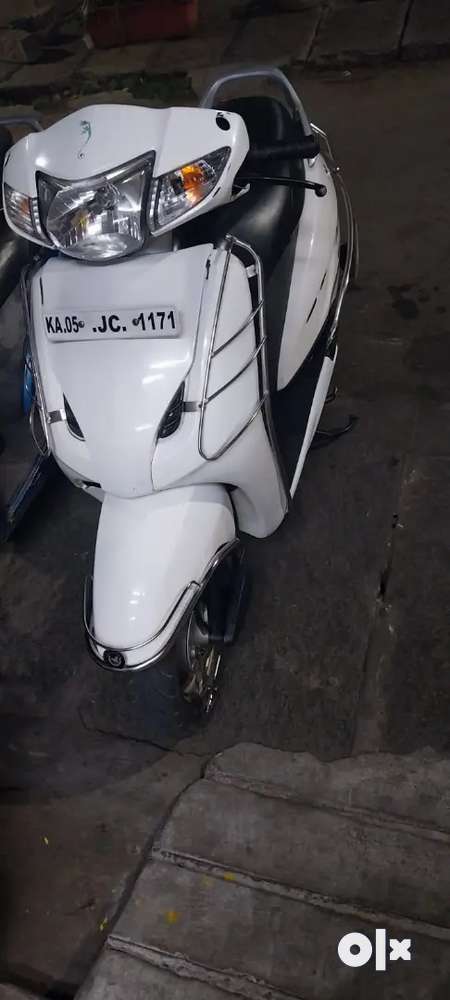 Olx best sale bike activa