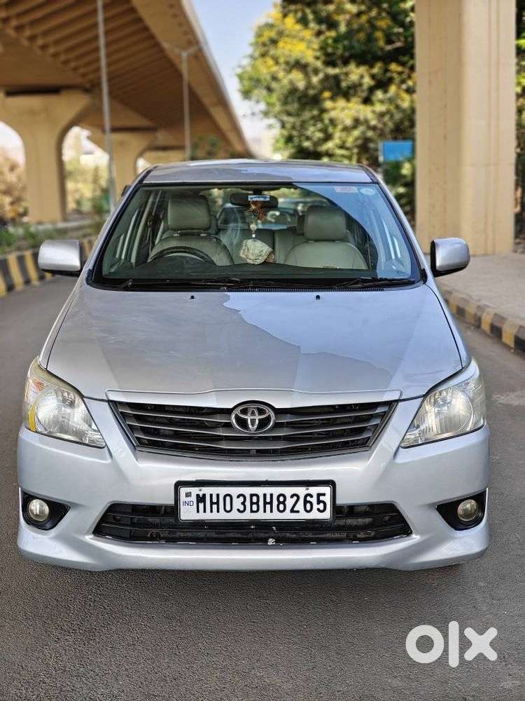 Toyota Innova 2.5 G (diesel) 8 Seater, 2013, Diesel