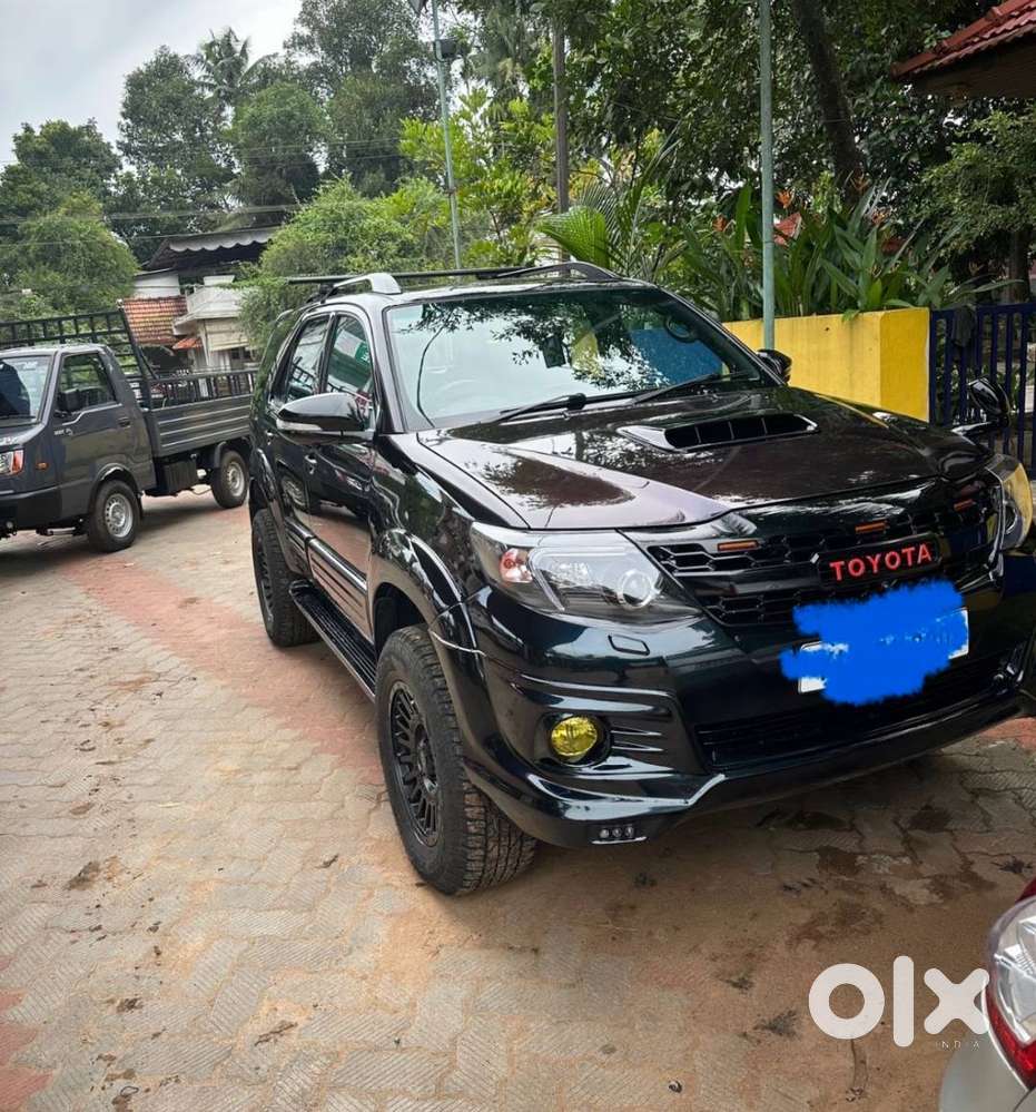 Toyota Fortuner 3.0 2011