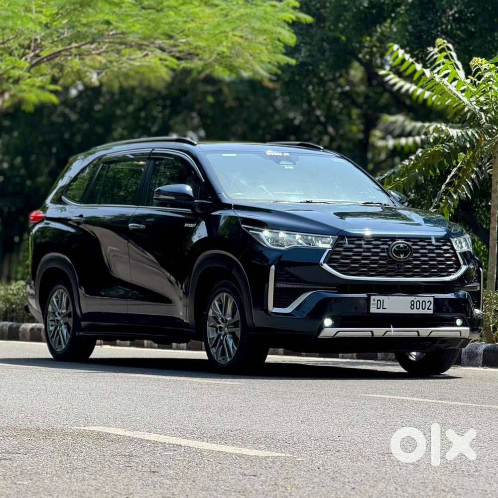 Toyota Innova Hycross 2.0 Zx (o) Hybrid 7 Str, 2024, Petrol