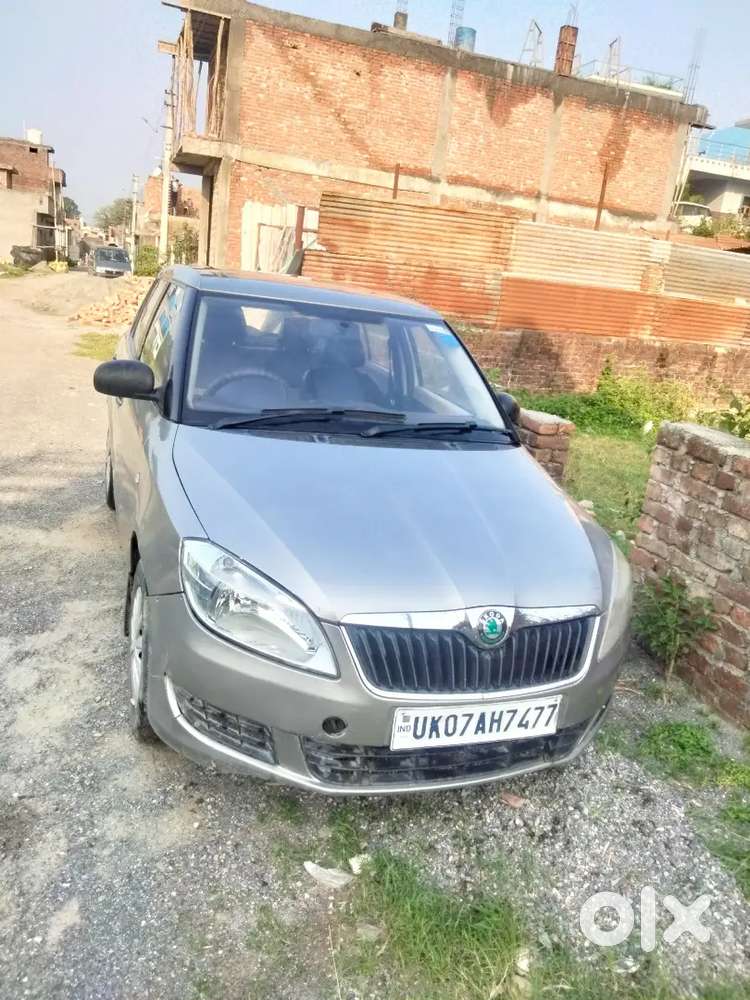 Skoda Fabia 2011 Petrol 120000 Km Driven