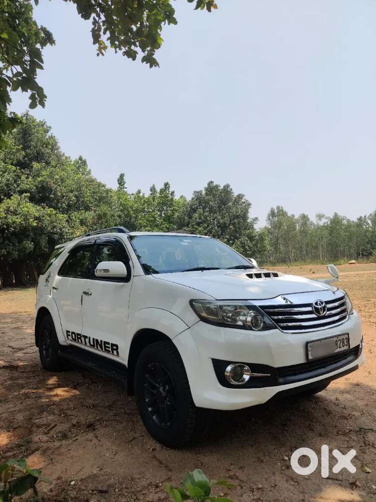 Toyota Fortuner 1st Owner Diesel 98000 Km Driven