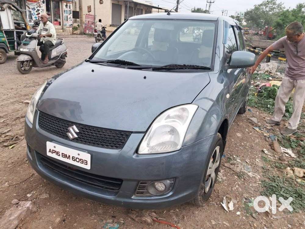 Maruti Suzuki Swift Vxi + Manual, 2009, Petrol
