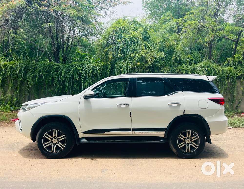 Toyota Fortuner [2021-ongoing] 2.8 2wd Diesel At, 2018, Diesel