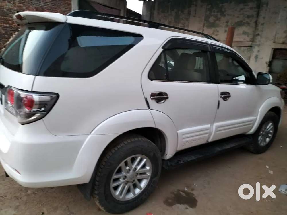 Toyota Fortuner Legender 2014