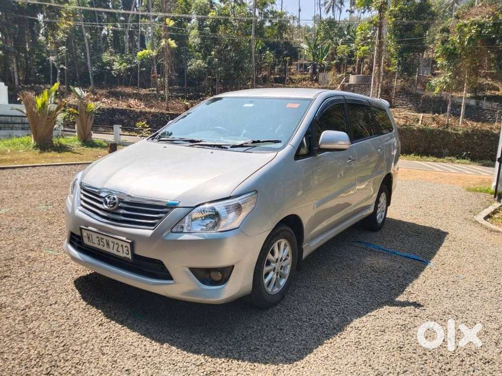 Toyota Innova 2.5 V 7 Str, 2012, Diesel