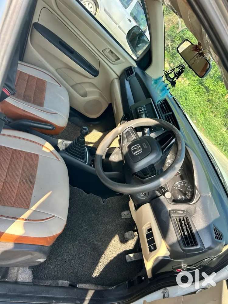 Honda Amaze 2022 Petrol Well Maintained