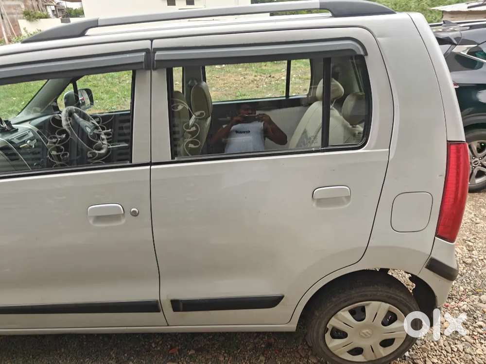 Maruti Suzuki Wagonr Vxi 2015  1st Owner  Excellent Condition