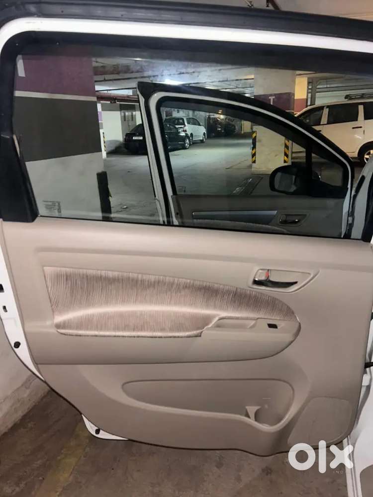 Maruti Suzuki Ertiga 2014