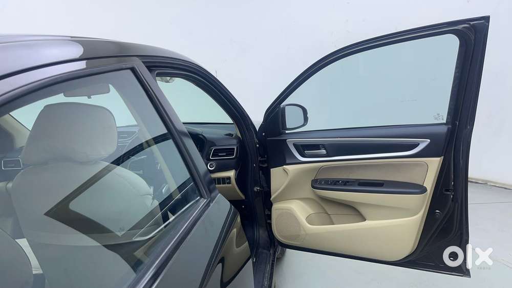 Honda Amaze Vx 1.2 Petrol Mt, 2023, Petrol
