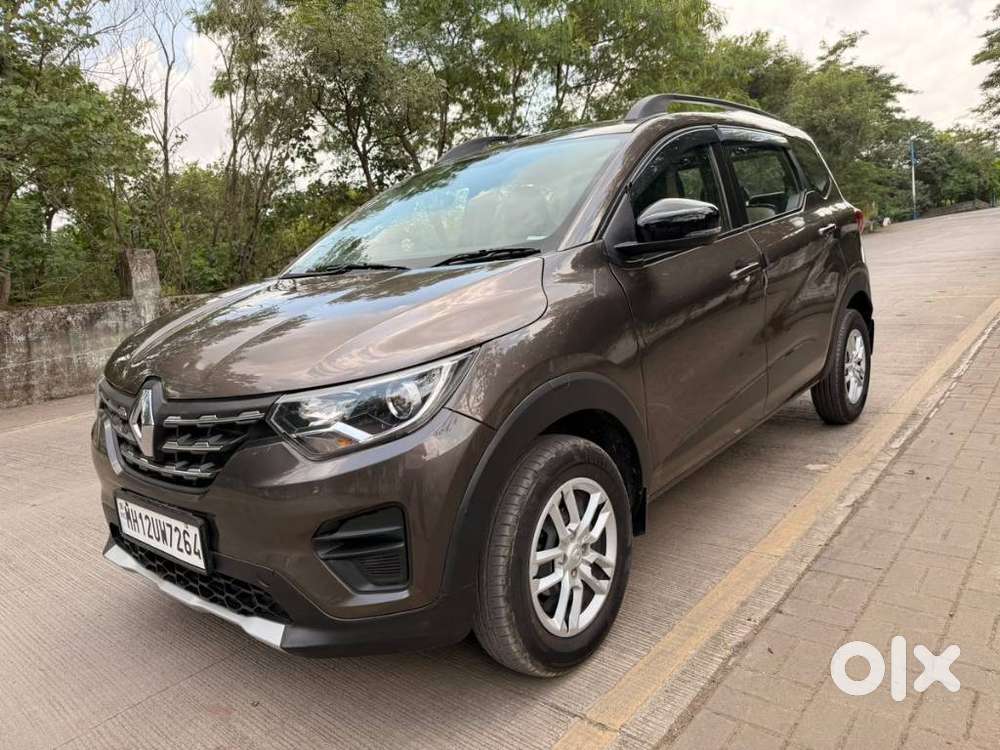 Renault Triber Rxt, 2022, Petrol