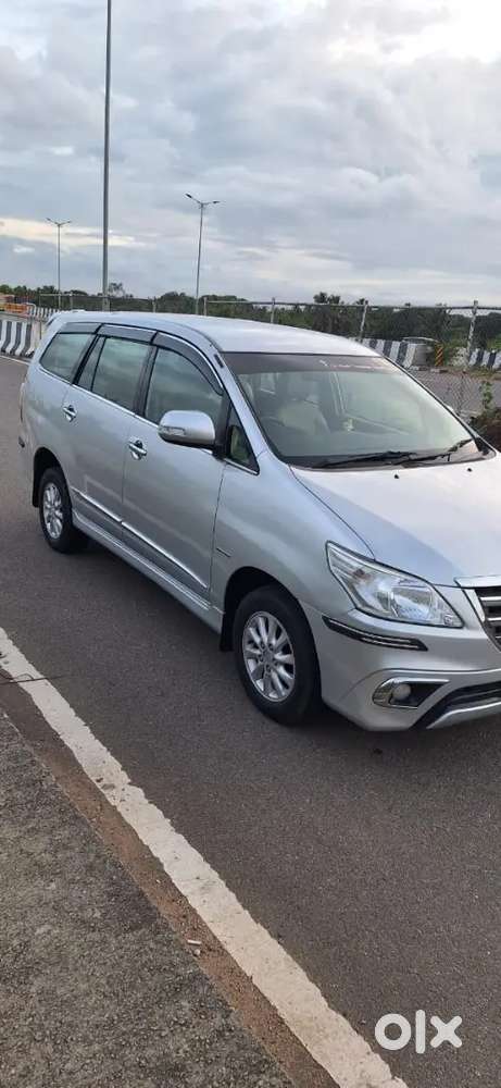 Toyota Innova 2013 Diesel 171000 Km Driven