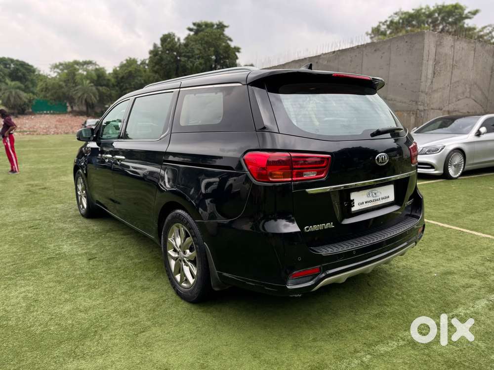 Kia Carnival Premium, 2020, Diesel