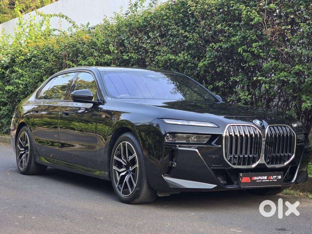 Bmw 7 Series 3.0 740i Sedan, 2023, Petrol