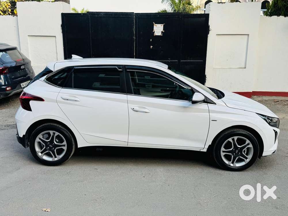 Hyundai I20 Sportz 1.2 Ivt, 2024, Petrol