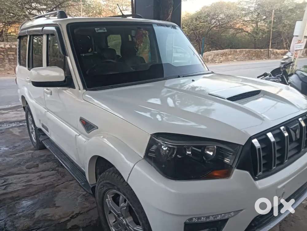 Mahindra Scorpio Classic 2017 Diesel Good Condition