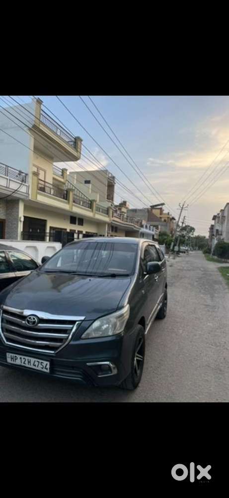 Toyota Innova 2016 Diesel Well Maintained