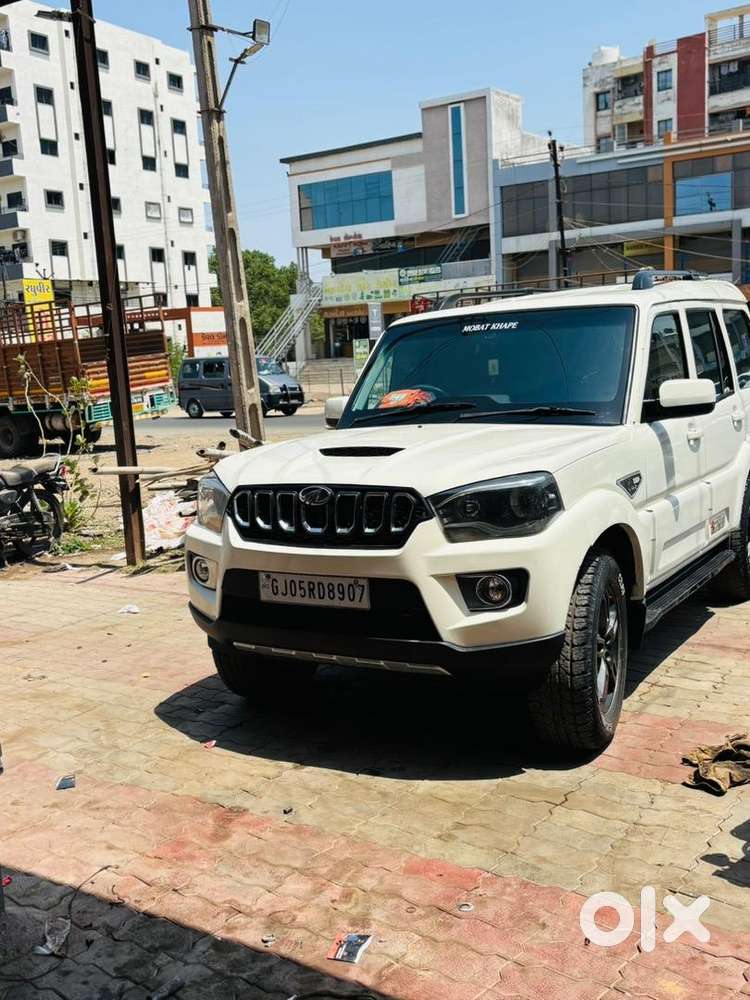 Mahindra Diesel Car 2018