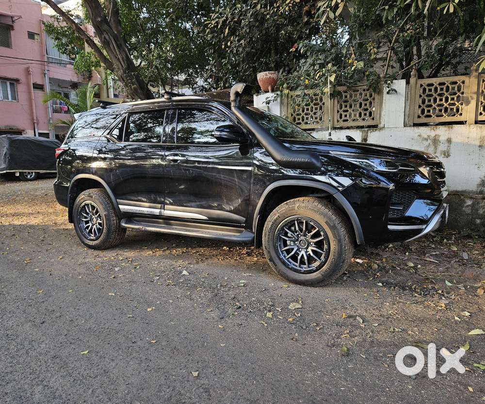Toyota Fortuner [2021-ongoing] 2.8 2wd Diesel Mt, 2023, Diesel