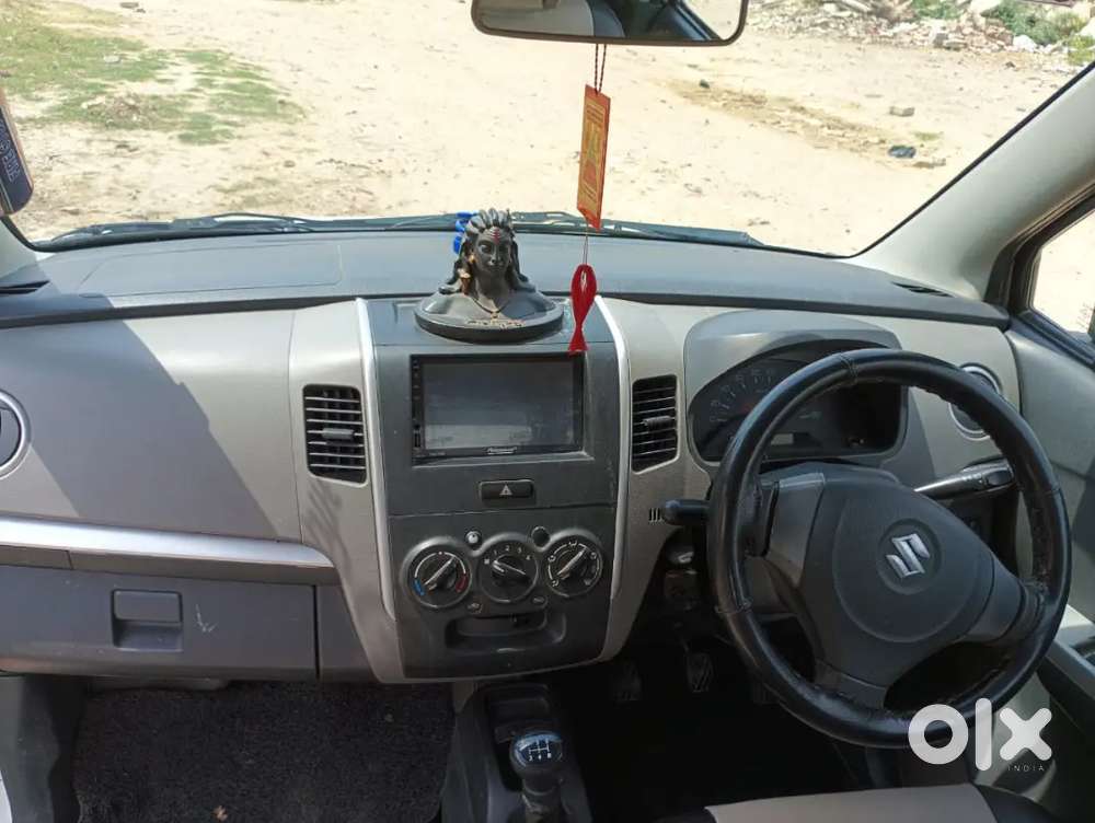 Cng / Petrol  2012 Model