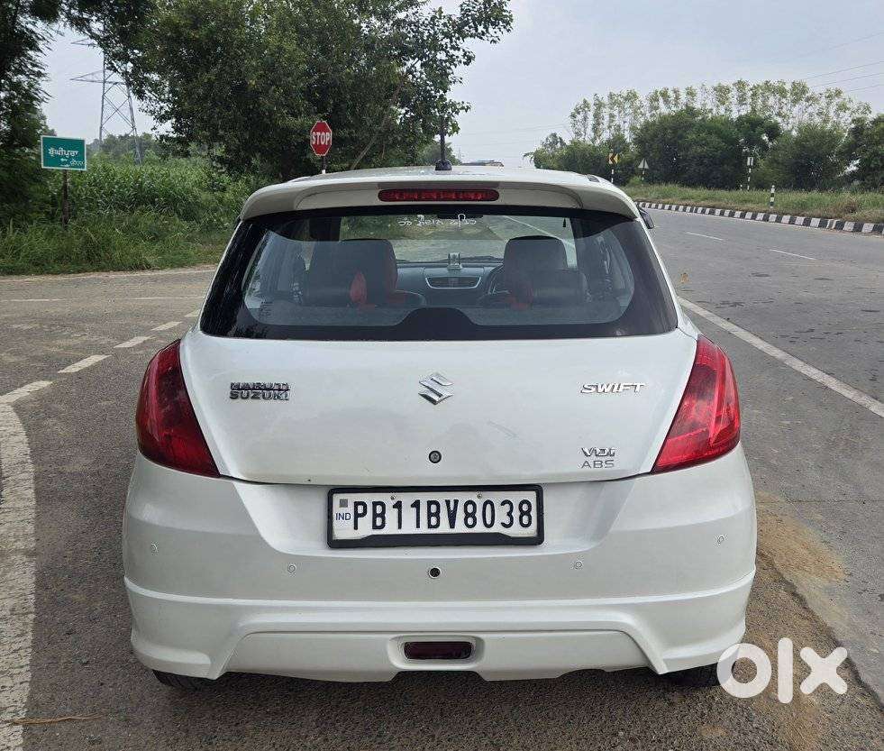 Maruti Suzuki Swift Vdi, 2015, Diesel