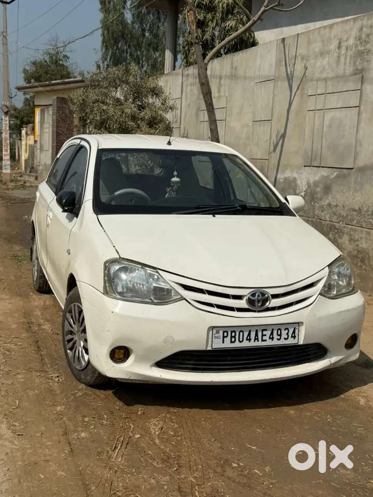 Toyota Etios Liva 2012 Diesel 93000 Km Driven