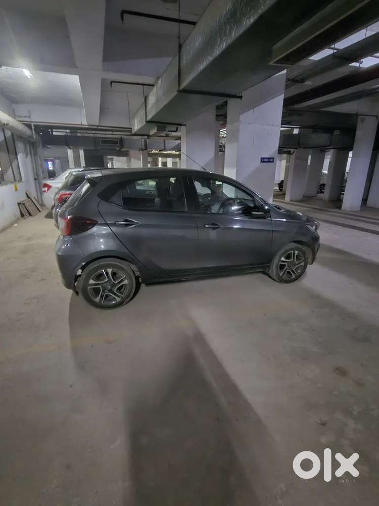 Tata Tiago 2022 Petrol
