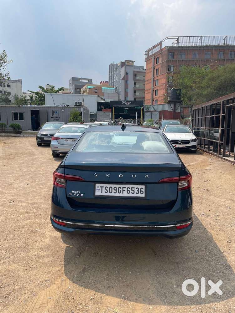 Skoda Slavia 1.0 Tsi Style At, 2024, Petrol