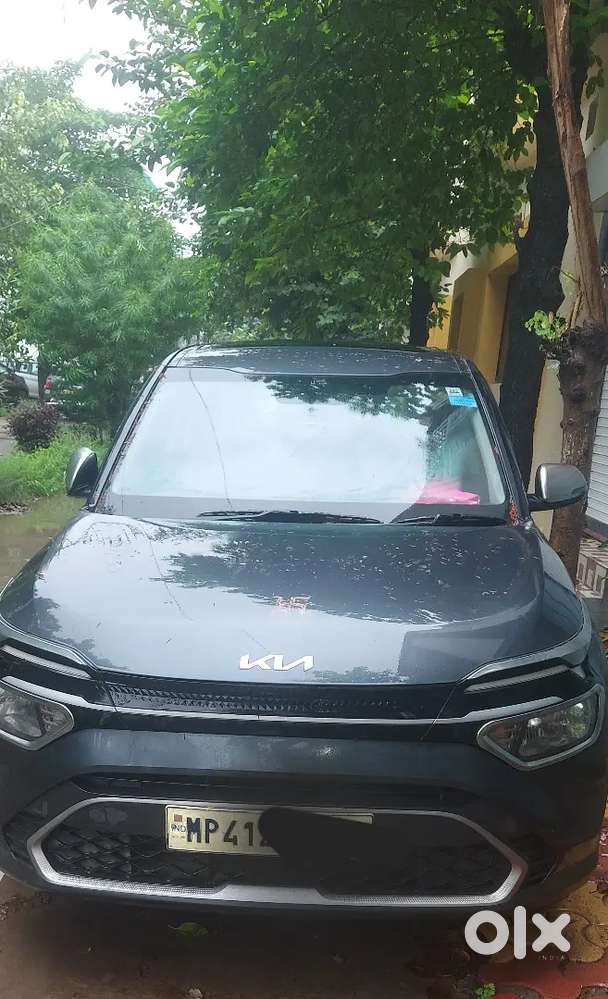Kia Carens 2024 Petrol 9000 Km Driven