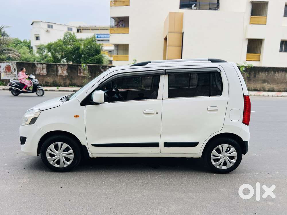 Maruti Suzuki Wagon R 1.0 Vxi Cng, 2015, Cng & Hybrids