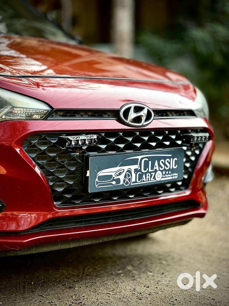 Hyundai I20 Sportz 1.2 Ivt Dual Tone, 2018, Petrol