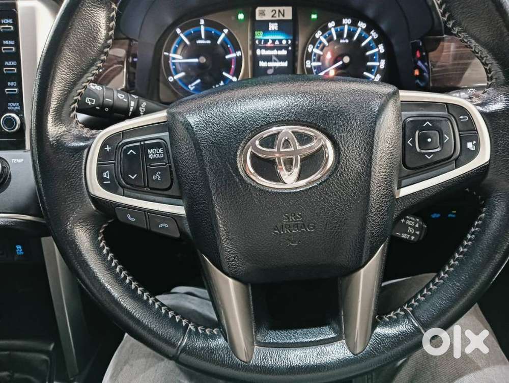 Toyota Innova Crysta 2.4 V 7 Str, 2022, Diesel