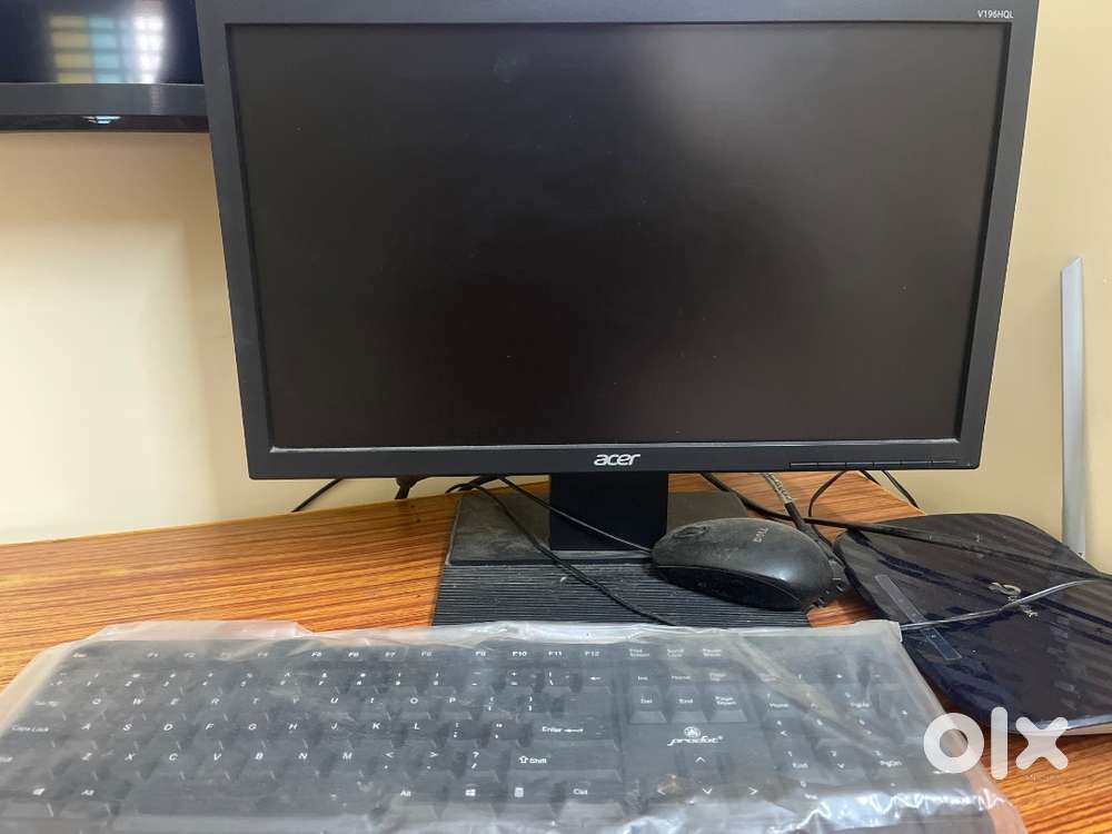 Desktop, CPU, Speakers, Keyboard, Mouse