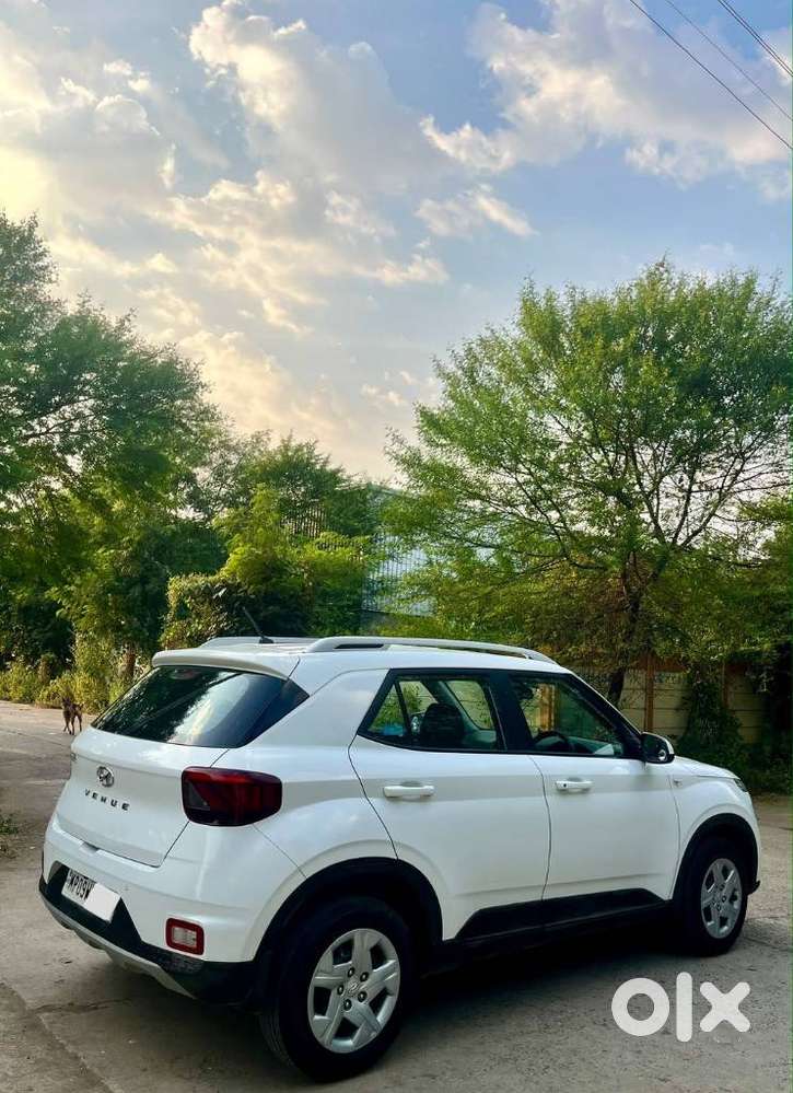 Hyundai Venue S Diesel, 2021, Diesel