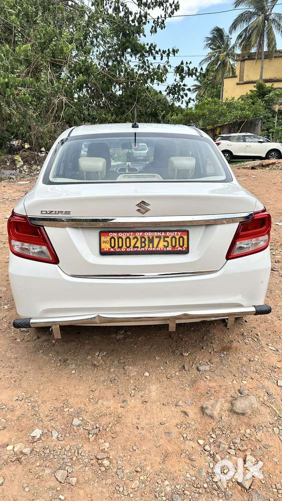 Maruti Suzuki Swift Dzire Vxi Optional, 2020, Petrol