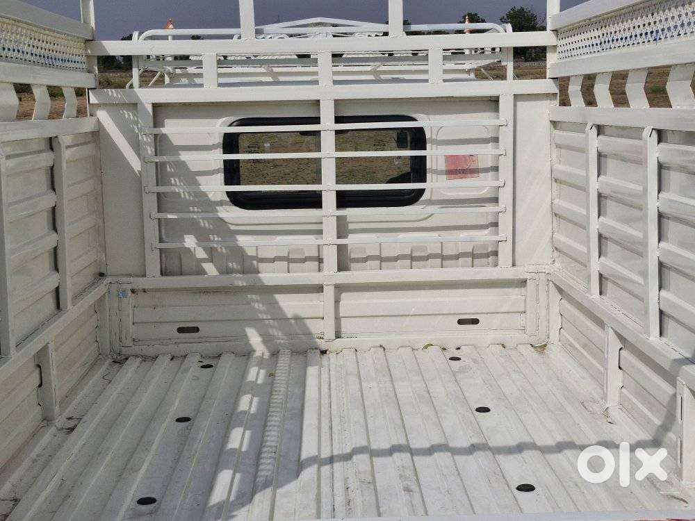 Mahindra Bolero Diz, 2023, Diesel