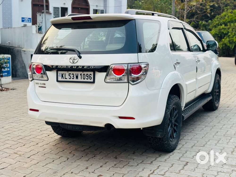 Toyota Fortuner 3.0 4x2 Automatic, 2015, Diesel