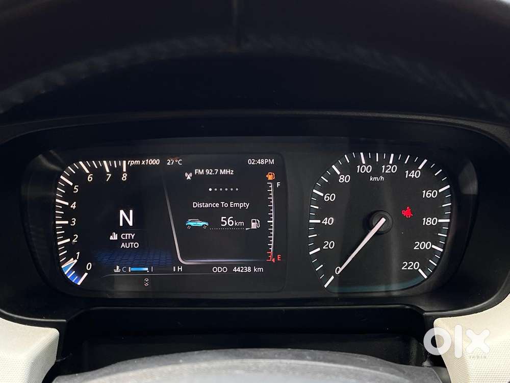 Tata Punch 1.2 Revotron Creative Amt Dual Tone, 2021, Petrol